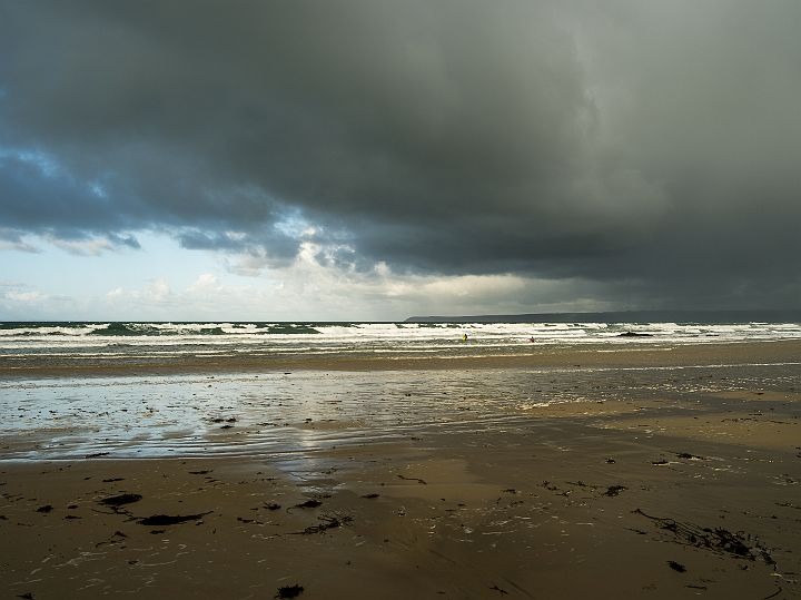 _P643993